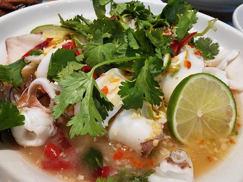 Thai Style Steam Sotong