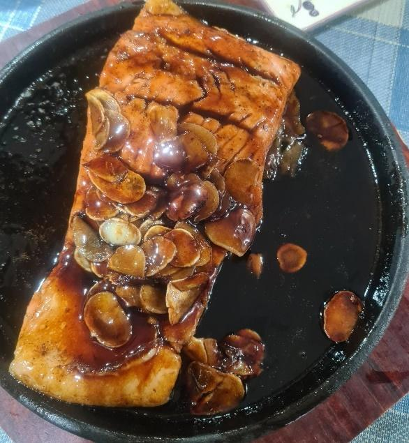 Garlic Salmon